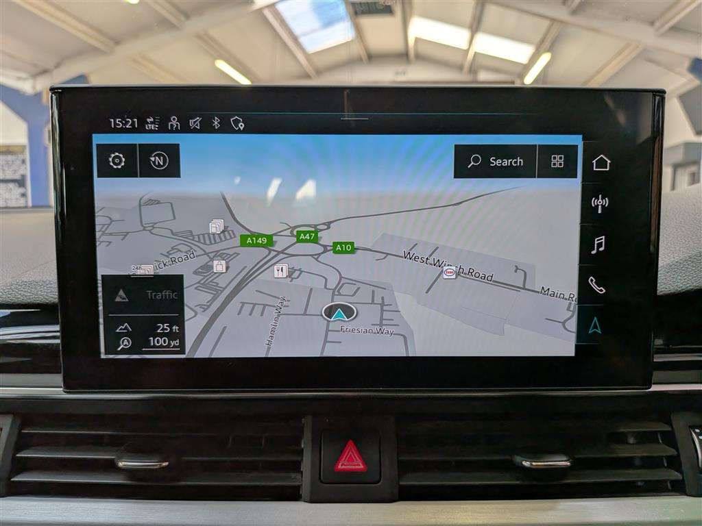 <p>2021 AUDI A4 S LINE 35 TDI MHEV S-A</p>