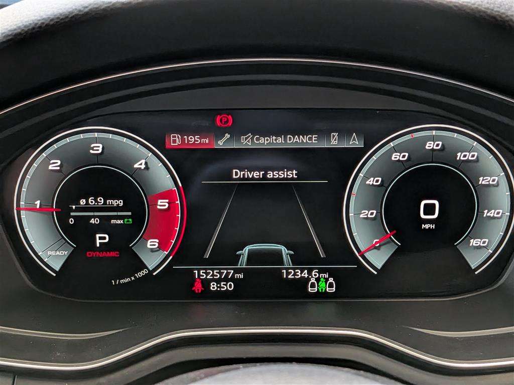 <p>2021 AUDI A4 S LINE 35 TDI MHEV S-A</p>