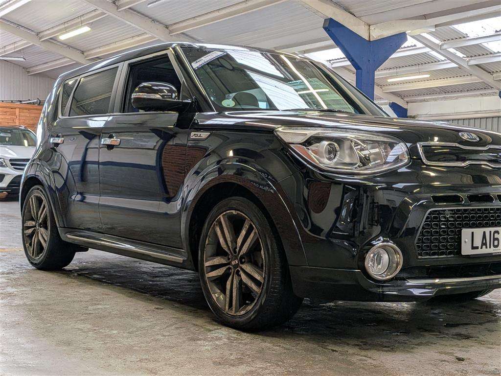 <p>2016 KIA SOUL MAXX CRDI</p>
