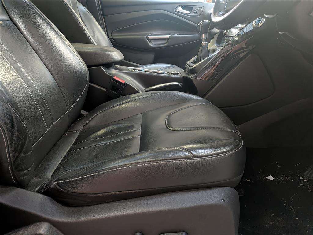 <p>2015 FORD KUGA TITANIUM X SPORT TDC</p>