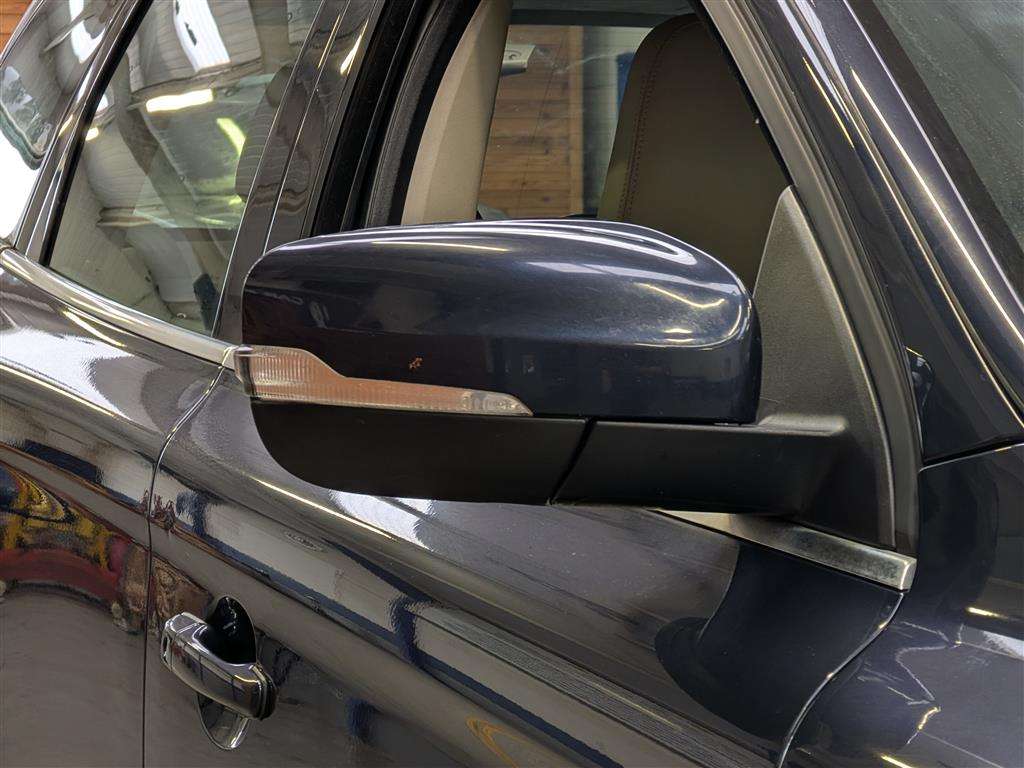 <p>2014 VOLVO XC60 SE D4</p>