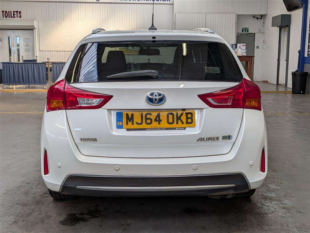 <p>2014 TOYOTA AURIS EXCEL VVT-I CVT</p>