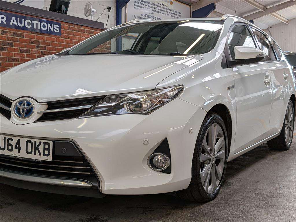 <p>2014 TOYOTA AURIS EXCEL VVT-I CVT</p>