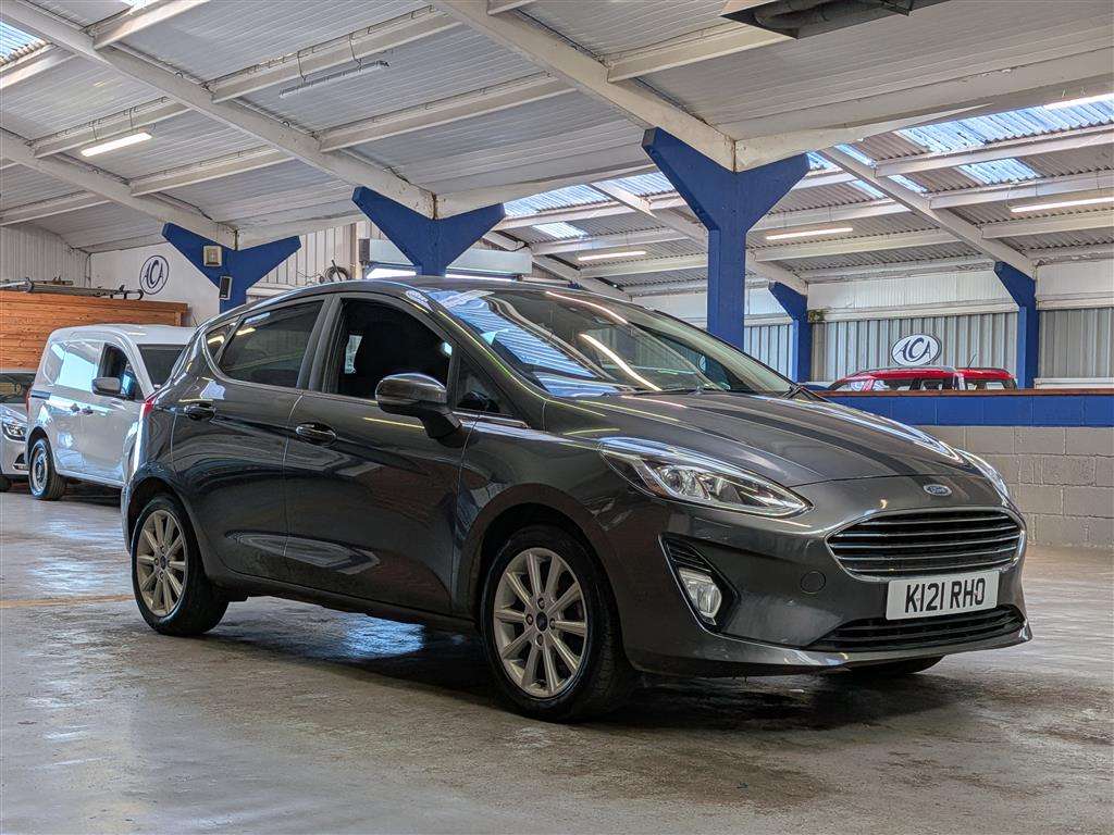 <p>2017 FORD FIESTA TITANIUM TURBO</p>