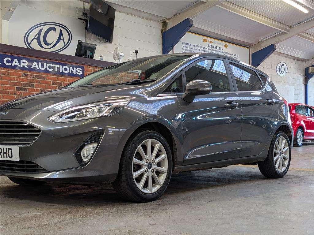 <p>2017 FORD FIESTA TITANIUM TURBO</p>