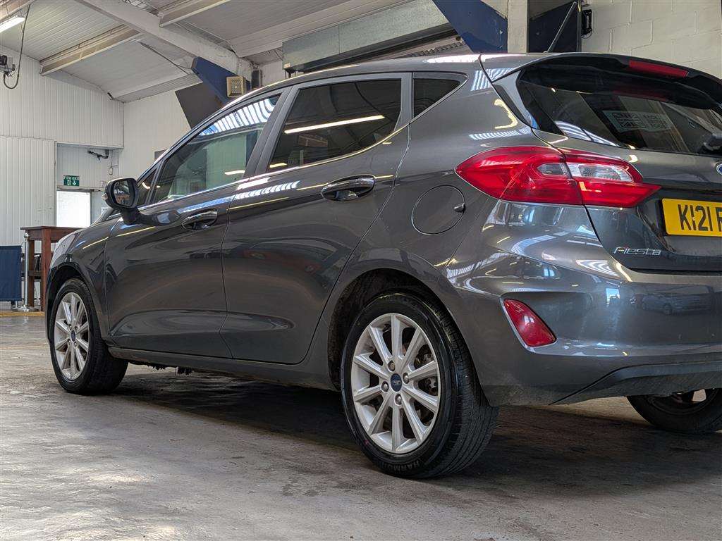 <p>2017 FORD FIESTA TITANIUM TURBO</p>