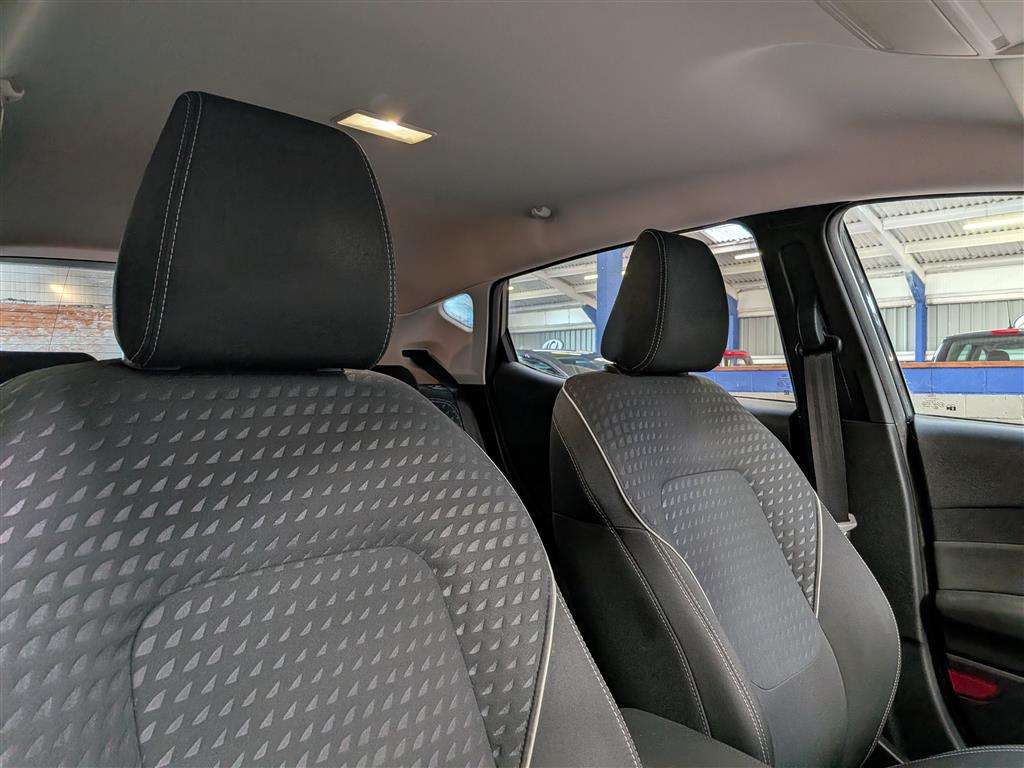 <p>2017 FORD FIESTA TITANIUM TURBO</p>
