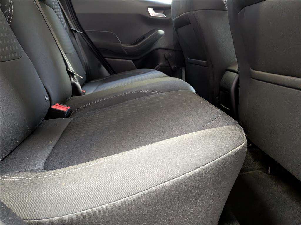 <p>2017 FORD FIESTA TITANIUM TURBO</p>