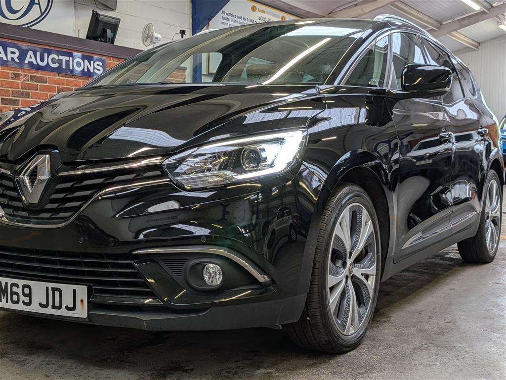 <p>2019 RENAULT GRAND SCENIC SIGNATURE DC</p>