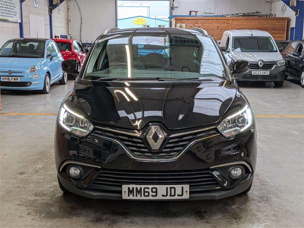 <p>2019 RENAULT GRAND SCENIC SIGNATURE DC</p>