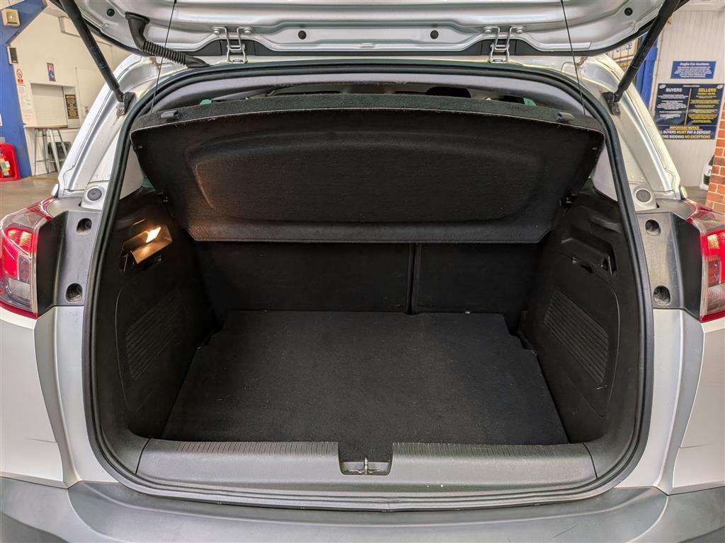 <p>2019 VAUXHALL CROSSLAND X ELITE NAV</p>