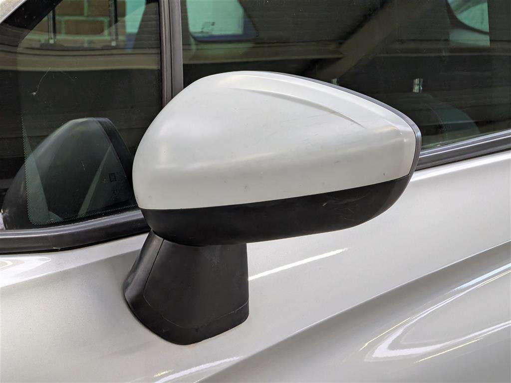 <p>2019 VAUXHALL CROSSLAND X ELITE NAV</p>
