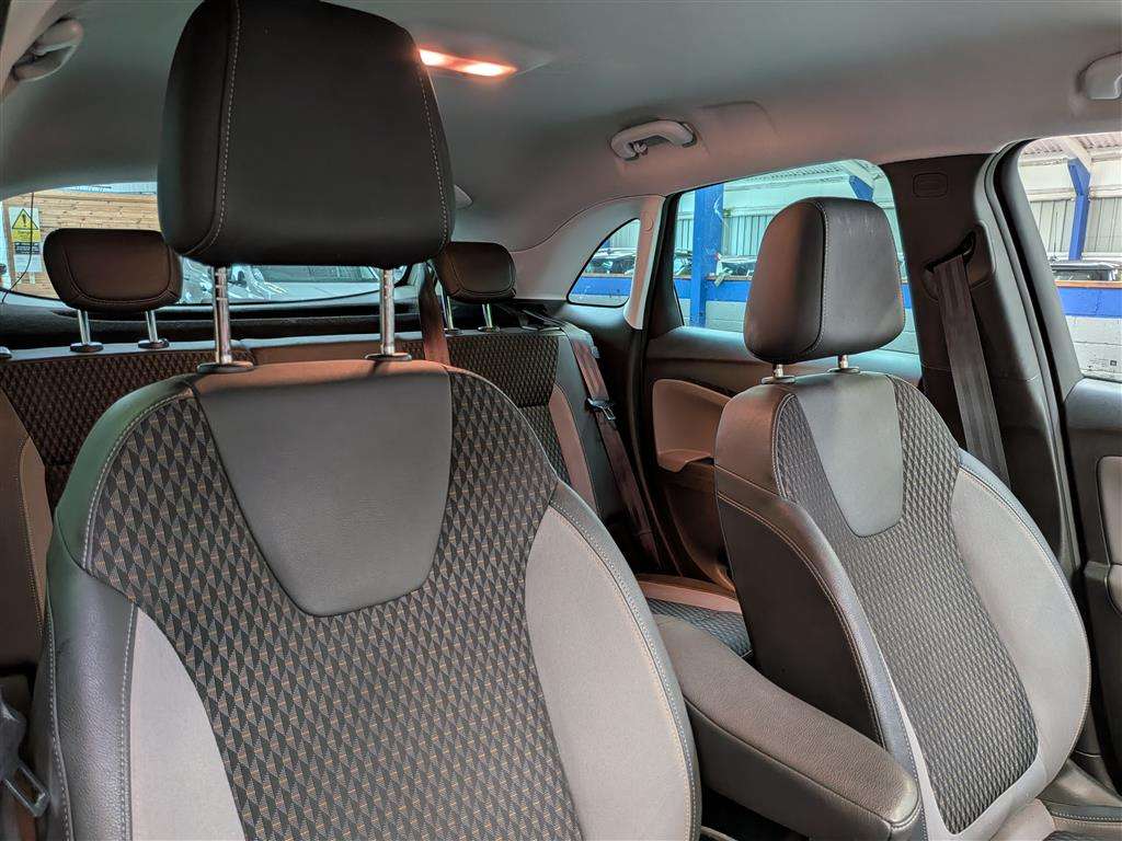 <p>2019 VAUXHALL CROSSLAND X ELITE NAV</p>