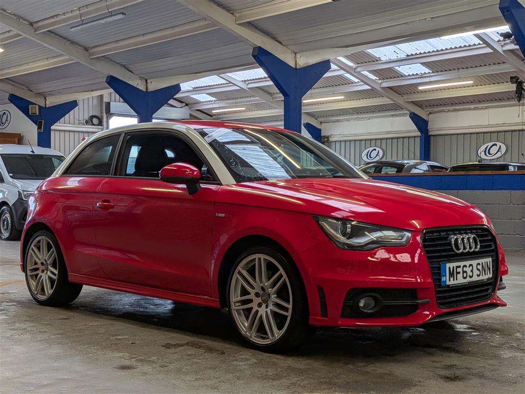 <p>2013 AUDI A1 S LINE BLACK ED-N TFSI</p>