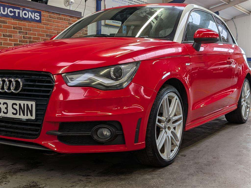<p>2013 AUDI A1 S LINE BLACK ED-N TFSI</p>