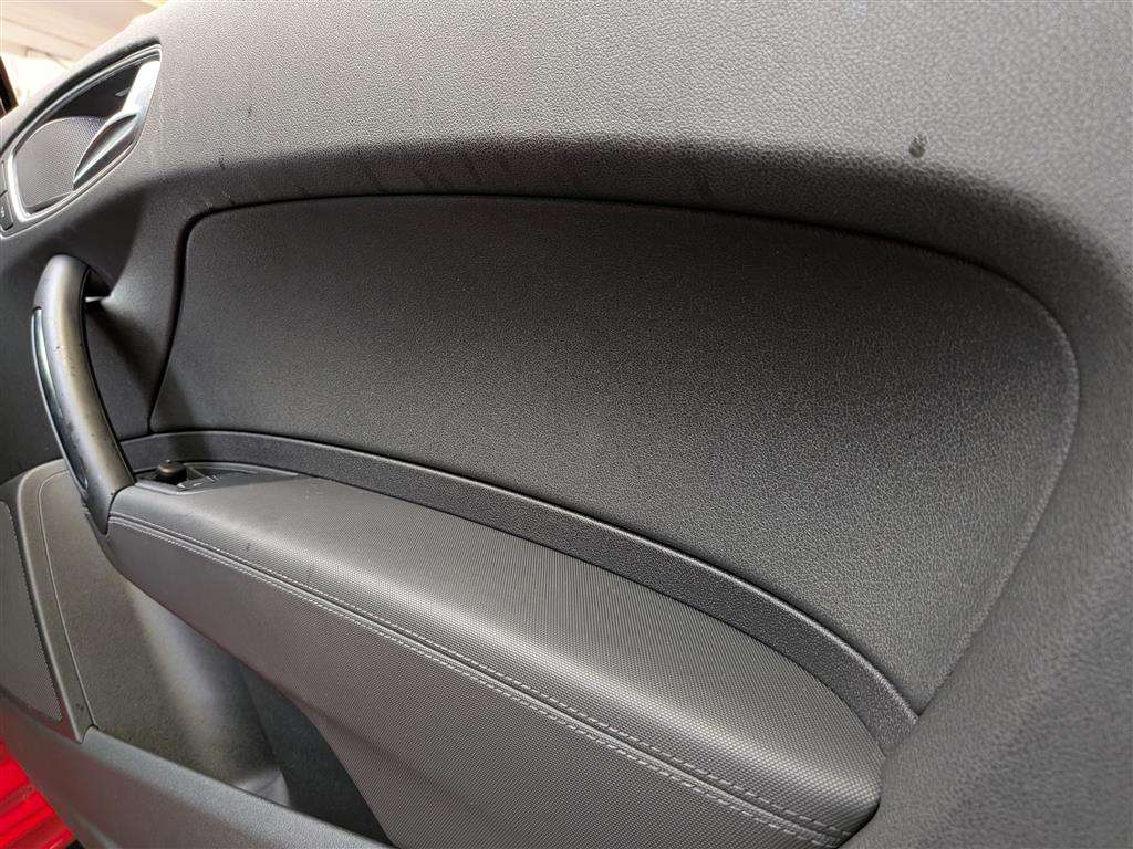 <p>2013 AUDI A1 S LINE BLACK ED-N TFSI</p>