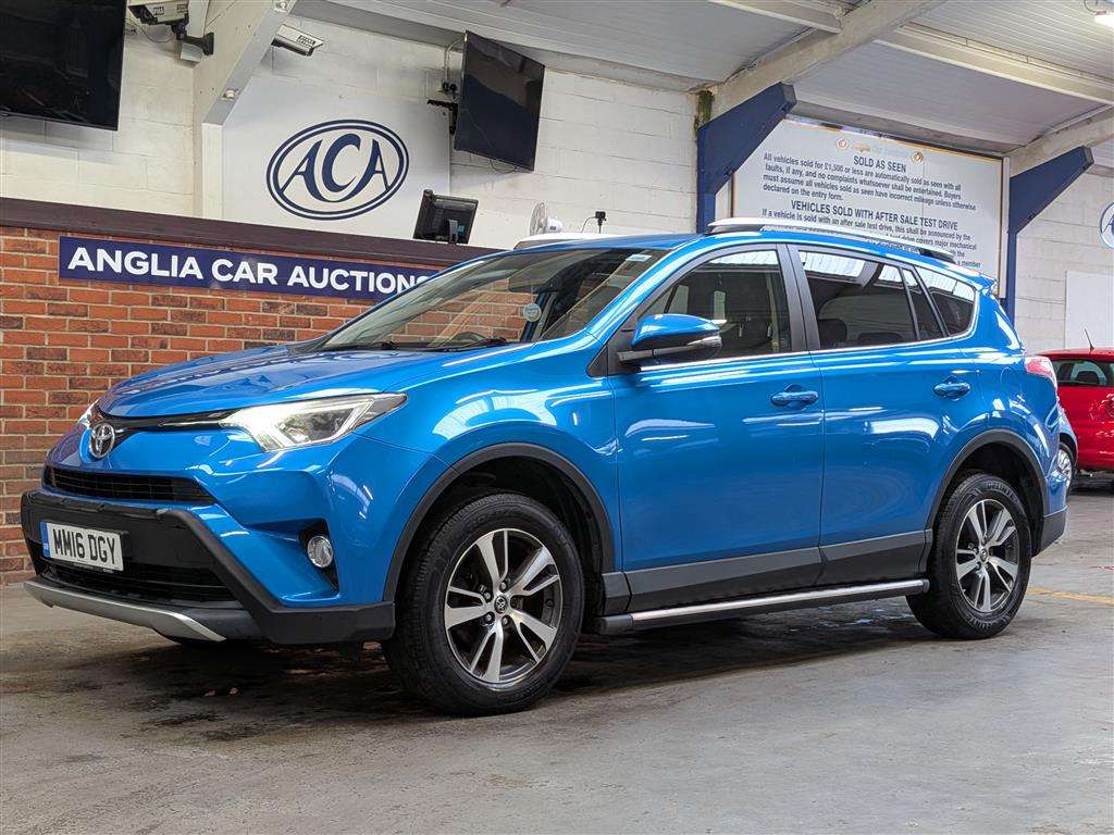 <p>2016 TOYOTA RAV4 BUSINESS EDITION D-4</p>