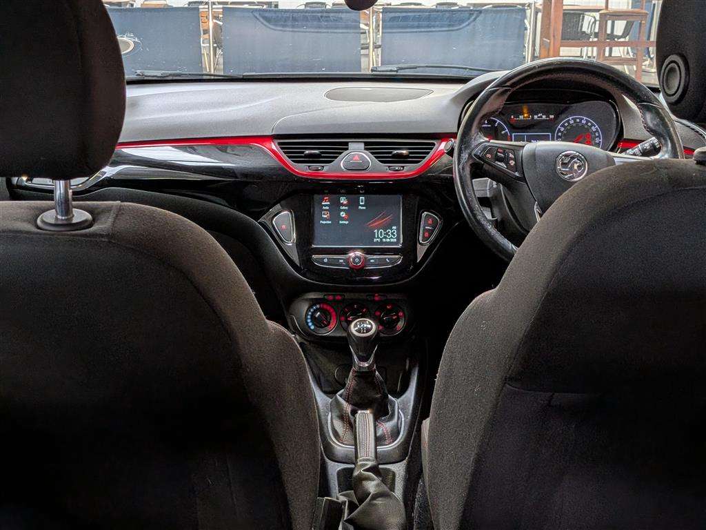 <p>2017 VAUXHALL CORSA SRI ECOFLEX</p>