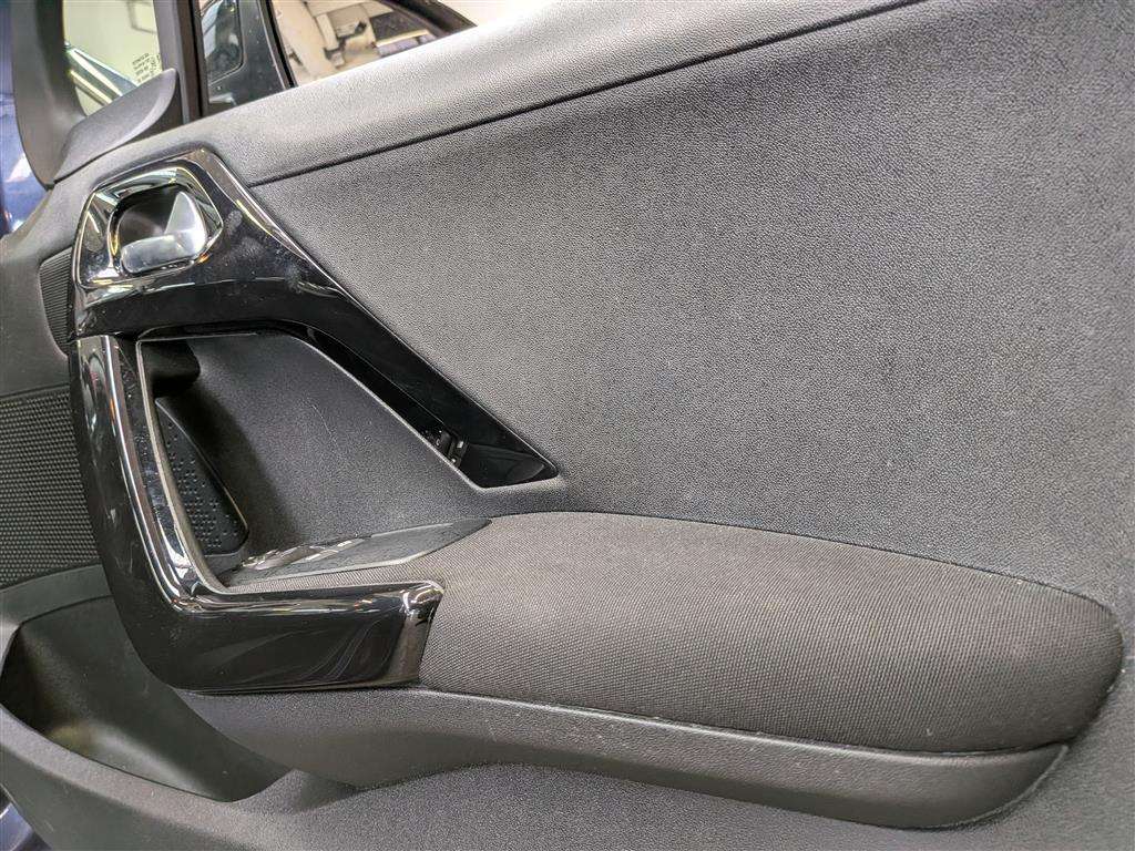 <p>2018 PEUGEOT 208 ALLURE</p>