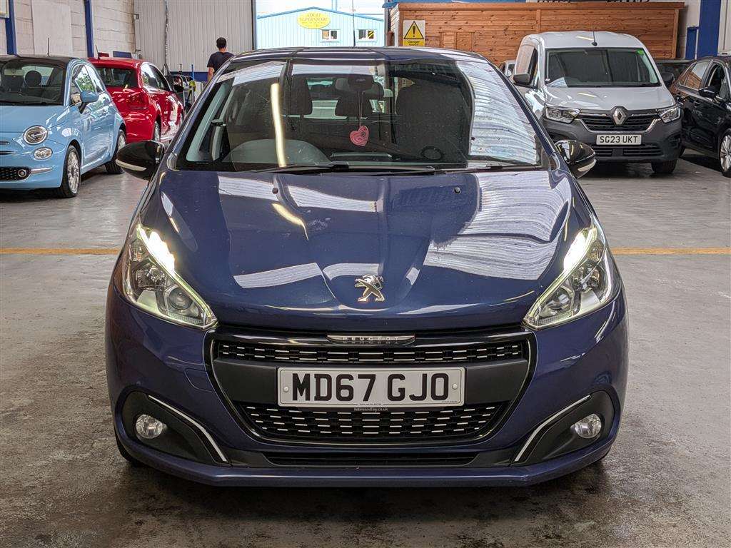<p>2018 PEUGEOT 208 ALLURE</p>