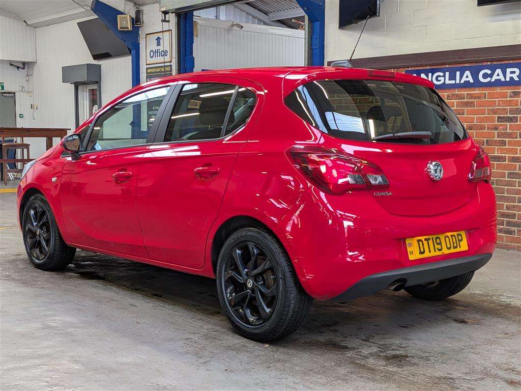 <p>2019 VAUXHALL CORSA GRIFFIN</p>