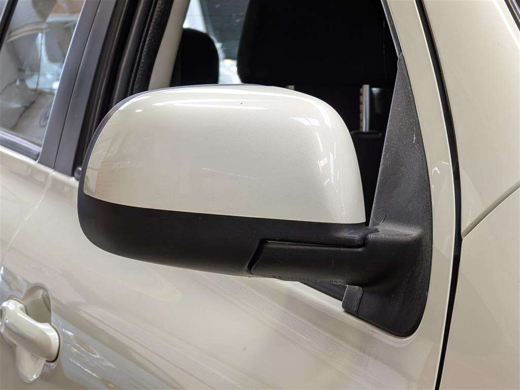<p>2012 NISSAN MICRA ACENTA</p>