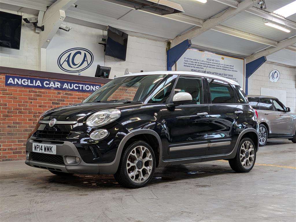 <p>2014 FIAT 500L TREKKING MULTIJET</p>