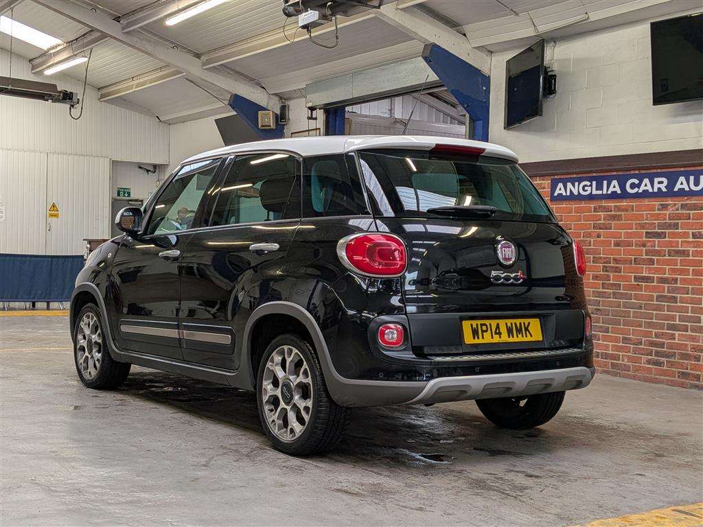 <p>2014 FIAT 500L TREKKING MULTIJET</p>