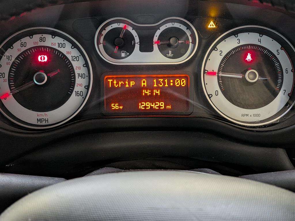 <p>2014 FIAT 500L TREKKING MULTIJET</p>