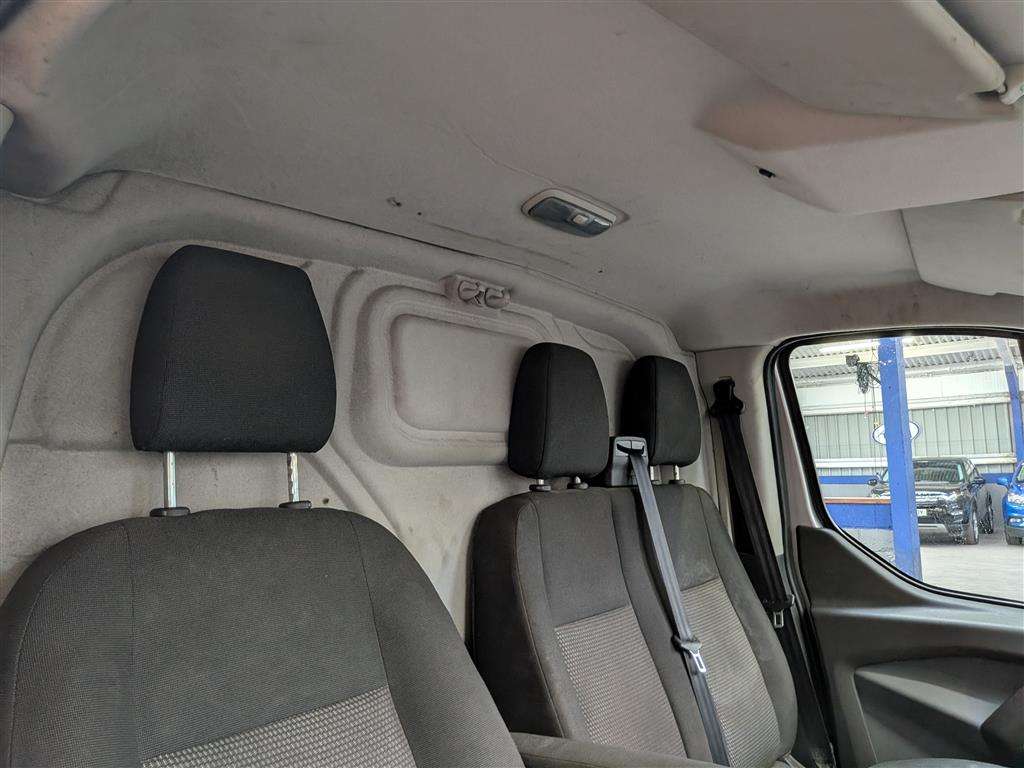 <p>2014 FORD TRANSIT CUSTOM 290 ECO-TE</p>