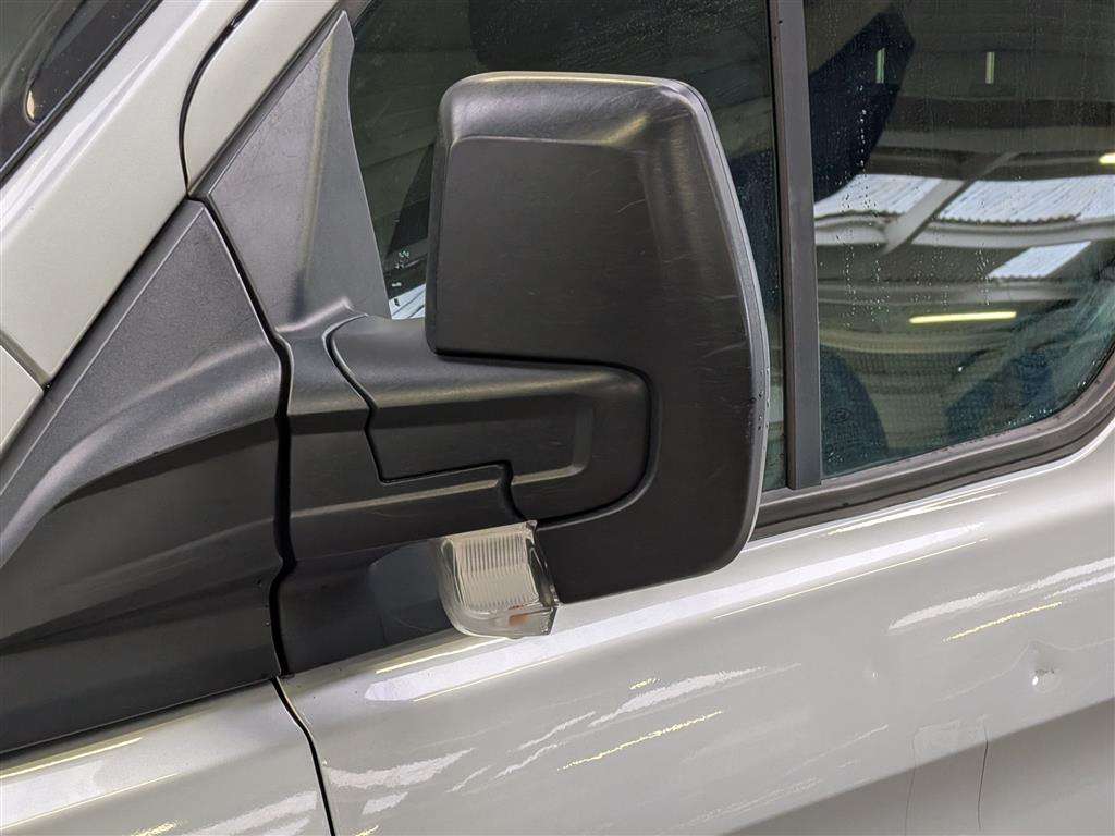 <p>2014 FORD TRANSIT CUSTOM 290 ECO-TE</p>