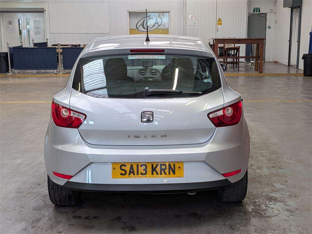 <p>2013 SEAT IBIZA TOCA</p>