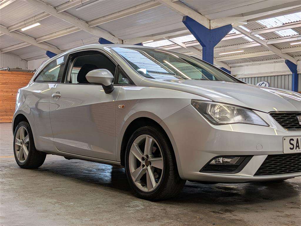 <p>2013 SEAT IBIZA TOCA</p>
