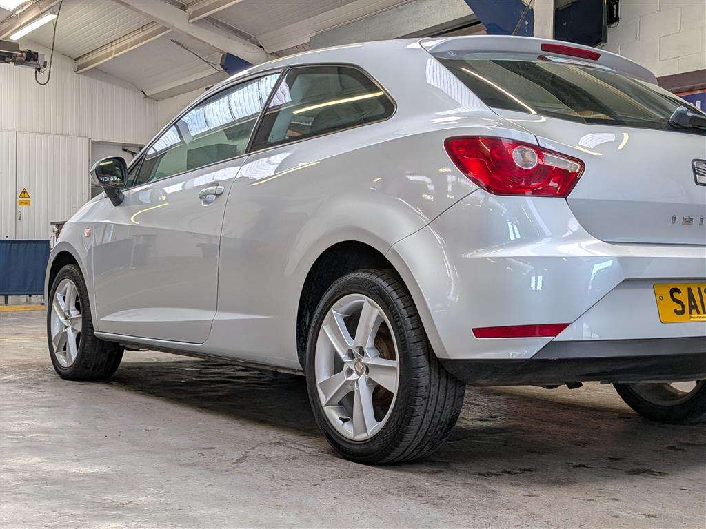 <p>2013 SEAT IBIZA TOCA</p>