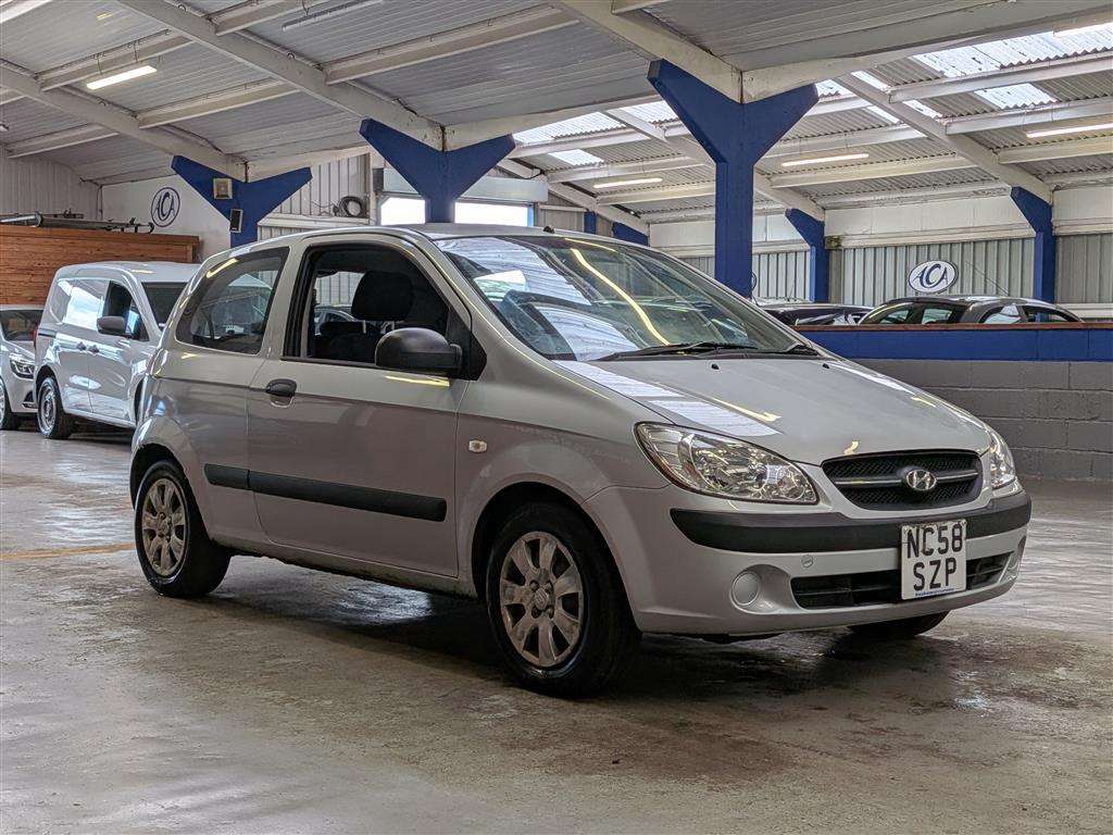 <p>2009 HYUNDAI GETZ GSI **SOLD</p>