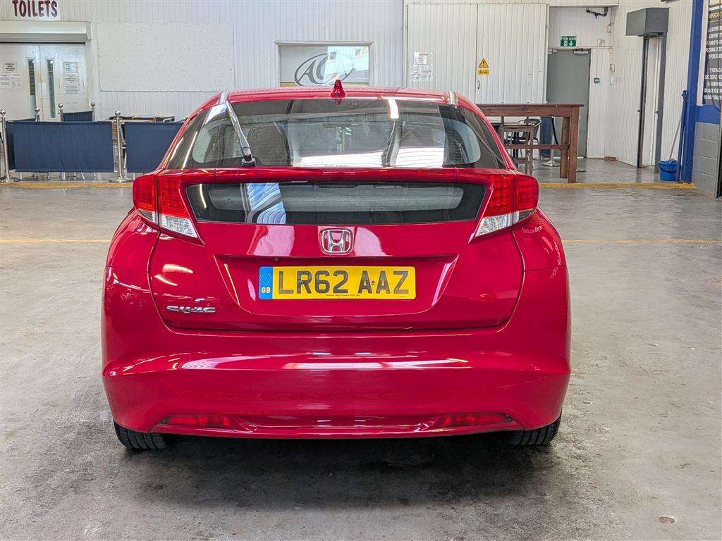<p>2012 HONDA CIVIC I-VTEC ES</p>