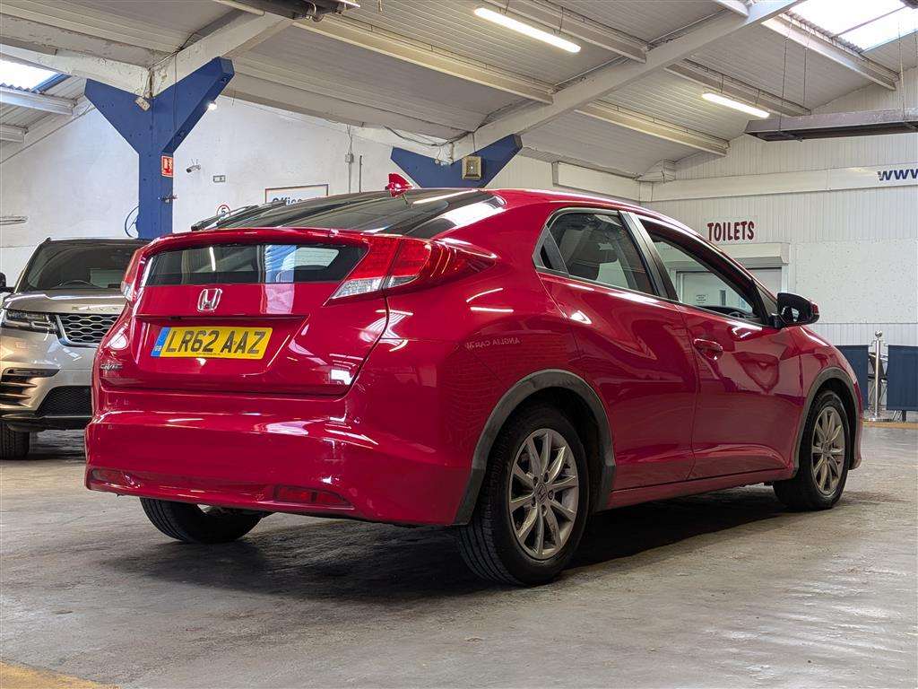<p>2012 HONDA CIVIC I-VTEC ES</p>
