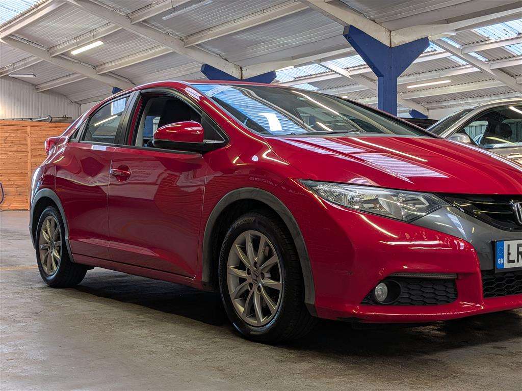 <p>2012 HONDA CIVIC I-VTEC ES</p>