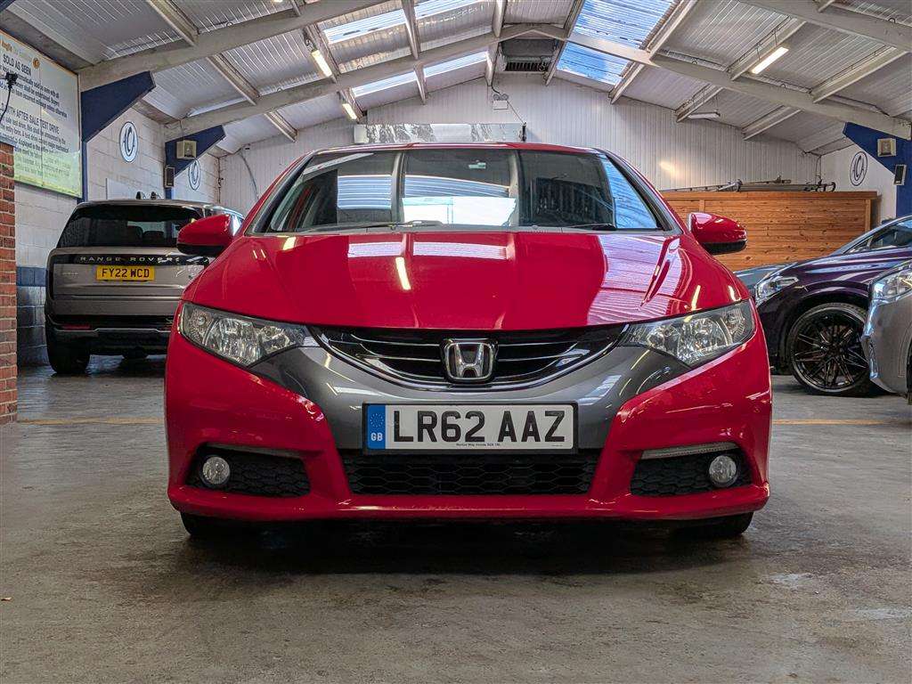 <p>2012 HONDA CIVIC I-VTEC ES</p>