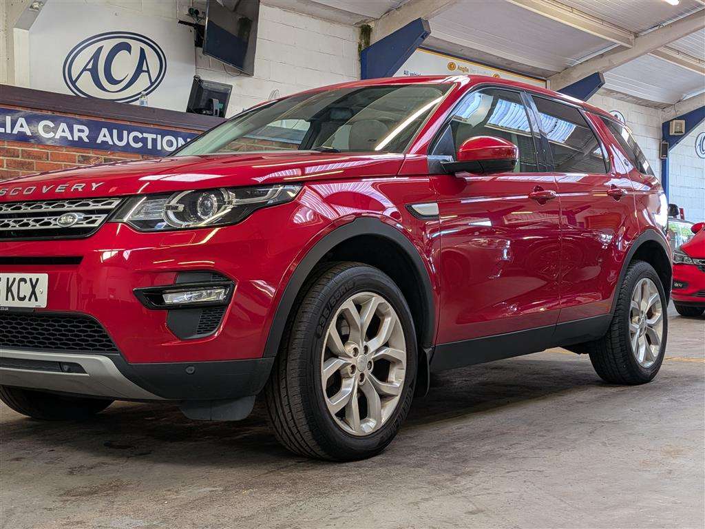 <p>2015 LAND ROVER DISCOVERY SPORT HSE TD4 A</p>