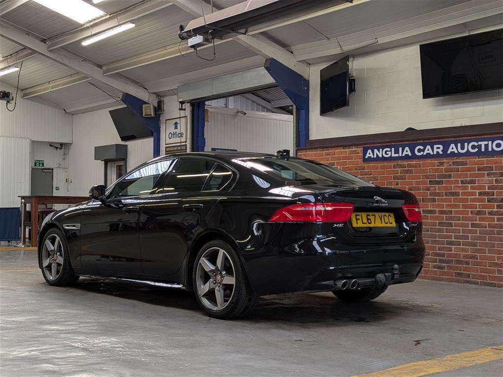<p>2017 JAGUAR XE R-SPORT D AUTO</p>