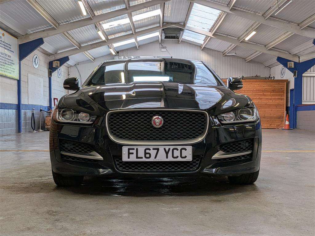 <p>2017 JAGUAR XE R-SPORT D AUTO</p>