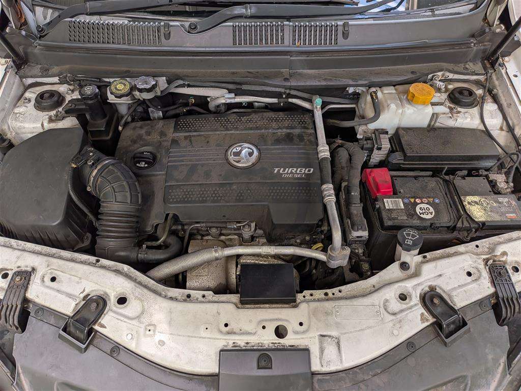 <p>2015 VAUXHALL ANTARA EXCLUSIV CDTI S/S</p>