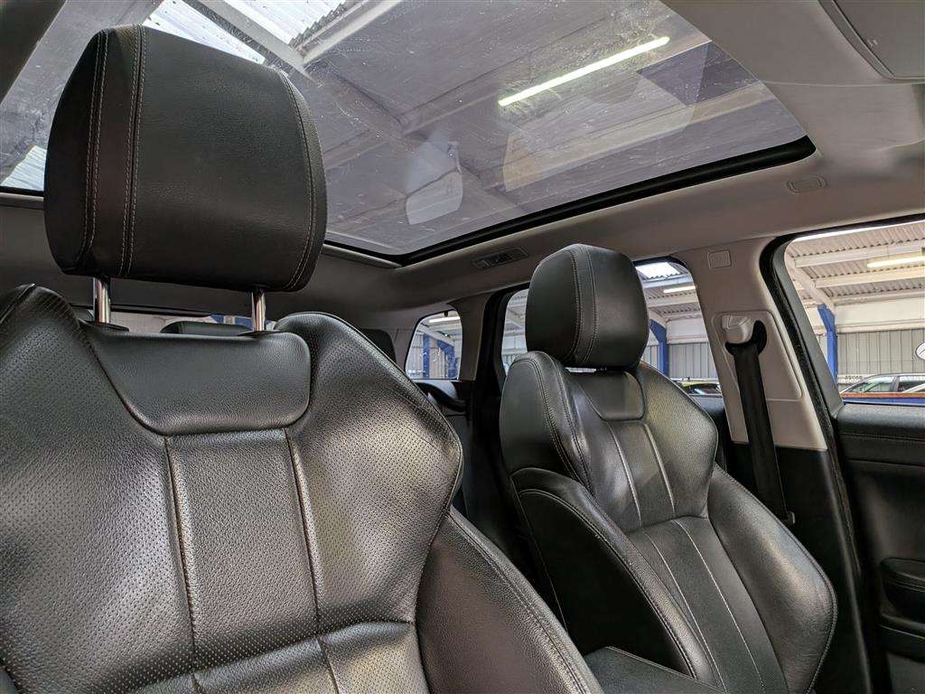 <p>2016 LAND ROVER RANGE ROVER EVOQUE SE TEC</p>
