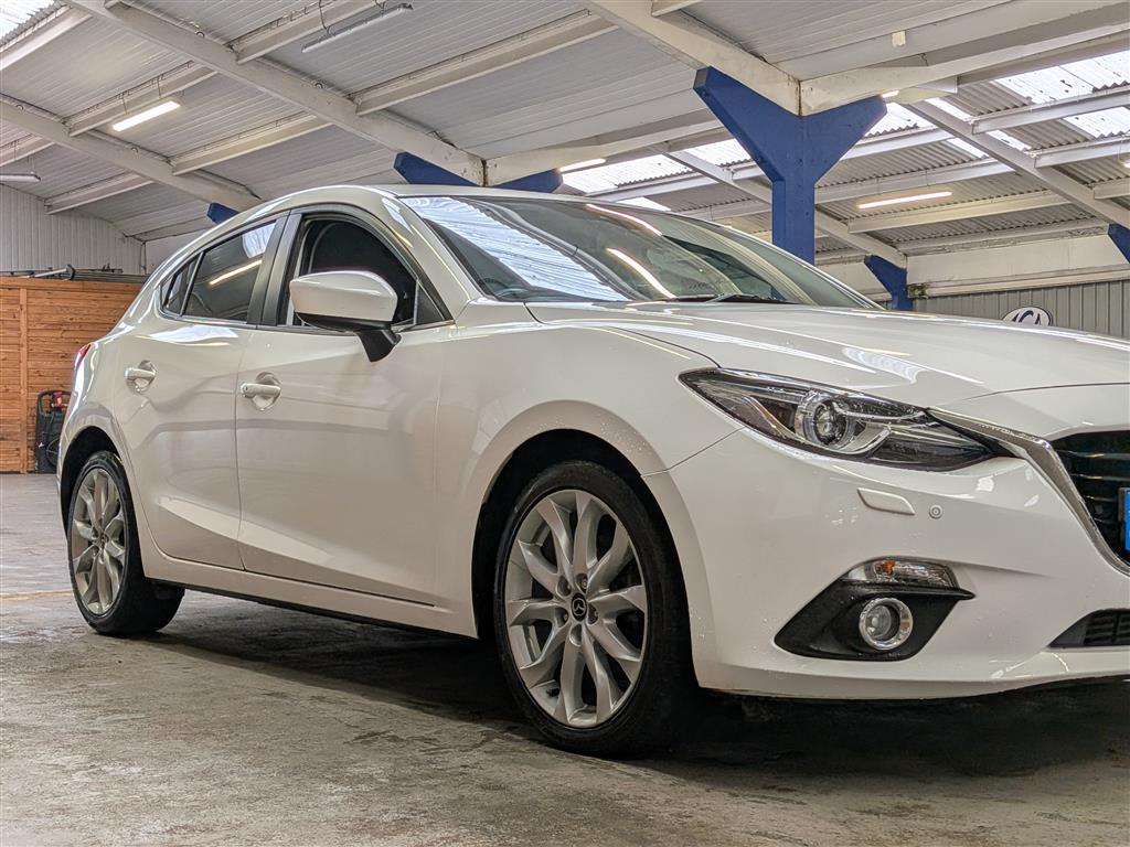 <p>2015 MAZDA 3 SPORT NAV D</p>