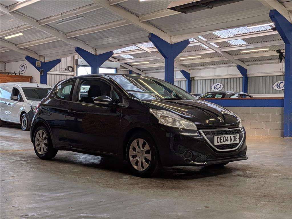 <p>2013 PEUGEOT 208 ACCESS PLUS HDI</p>