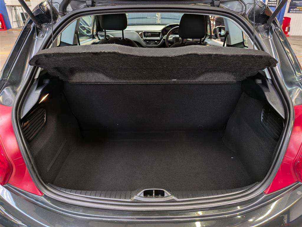 <p>2013 PEUGEOT 208 ACCESS PLUS HDI</p>