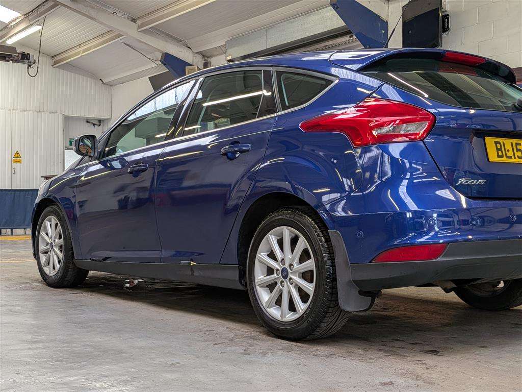 <p>2015 FORD FOCUS TITANIUM</p>