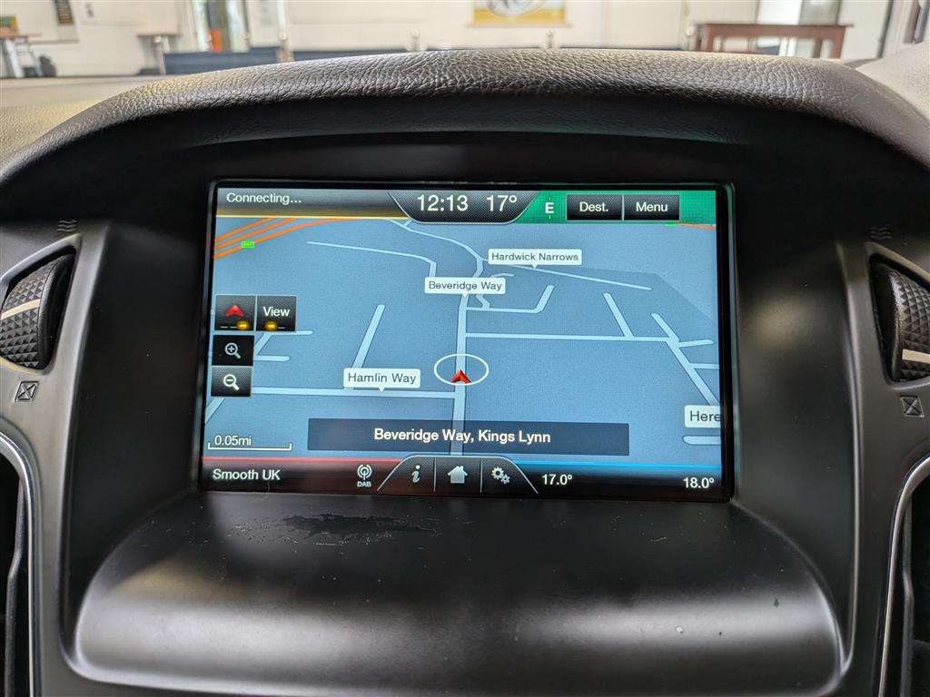 <p>2015 FORD FOCUS TITANIUM</p>