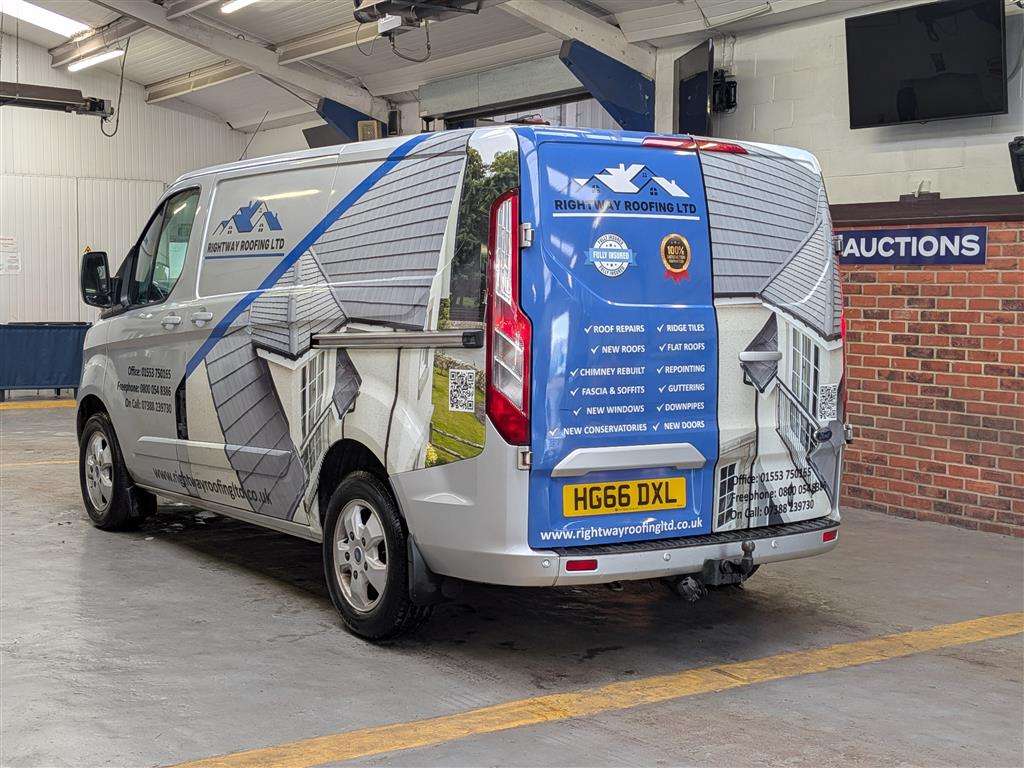 <p>2016 FORD TRANSIT CUSTOM 270 LIMITE</p>